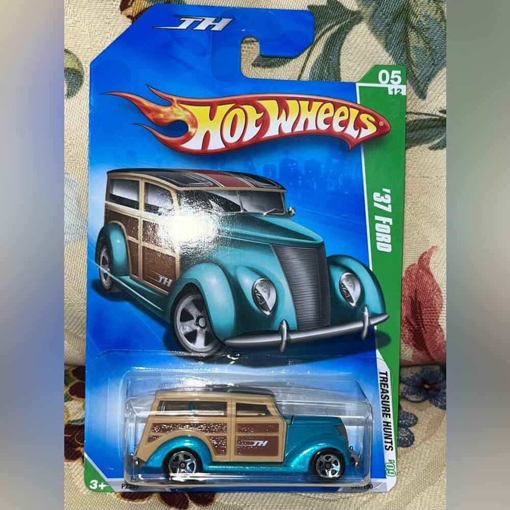 NIB! Hot Wheels 2009 Treasure Hunt '37 Ford Woody